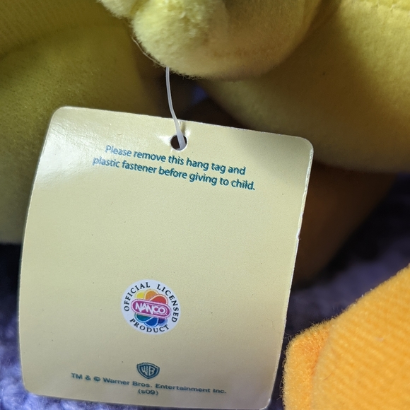 Tweety Bird Plushie - Picture 4 of 6
